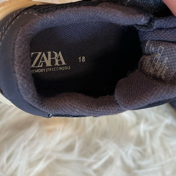 ZARA Baby Navy Blue Velcro Sneakers | SZ 18 - Picture 3 of 7